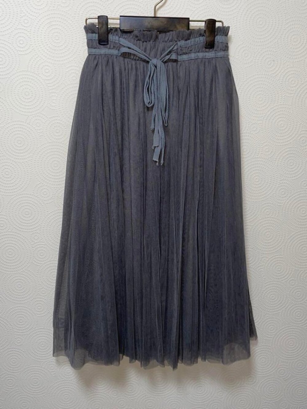 Notewo Gray Long Pleated Skirt with Elastic Waist